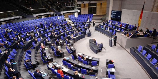 Orientierungsdebatte im Bundestag am 26. Januar 2022 | Bild: picture alliance/dpa | Kay Nietfeld