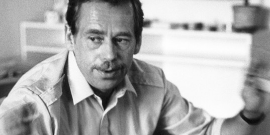 Václav Havel im Juli 1989 | Bild: picture alliance / dpa | Karel Kestner
